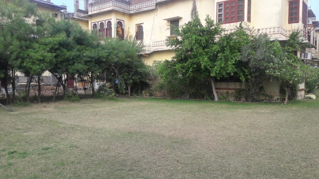 Bassi Fort Palace Chittorgarh Exterior photo