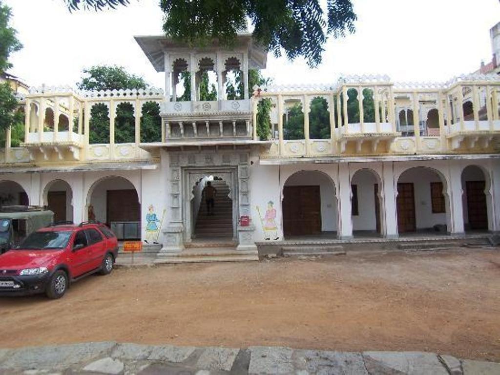 Bassi Fort Palace Chittorgarh Exterior photo